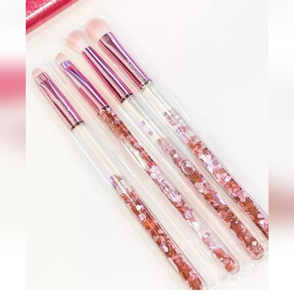 NEW Glamierre Floating Glitter 4 Pc Eye Brush Collection, Pink Luxe - Picture 4 of 4